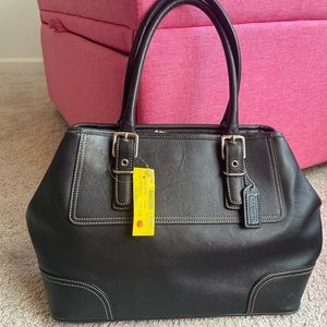 Black coach pocketbook